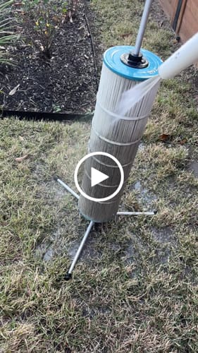 Customer video review of Cyclone Pool Filter Cleaning System