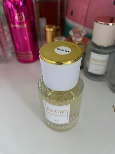 Customer photo review of Vanilla Intimacy
