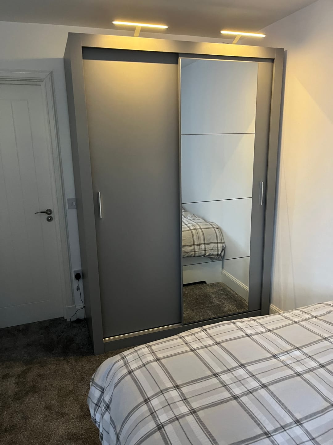 Customer photo review of Arti 4 - 2 Sliding Door Wardrobe 150cm