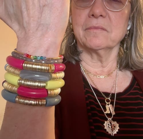 Customer photo review of Full Heart Zo Bracelet