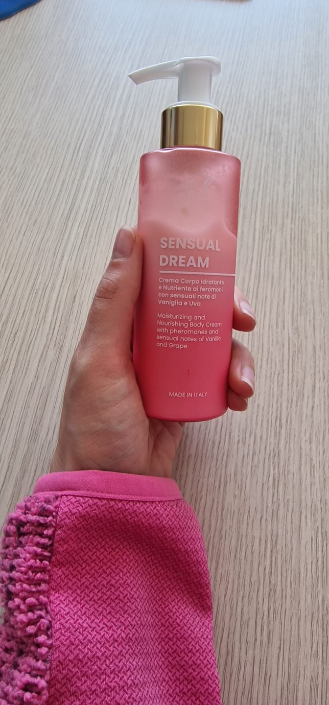 Customer photo review of Sensual Dream - Crema Corpo