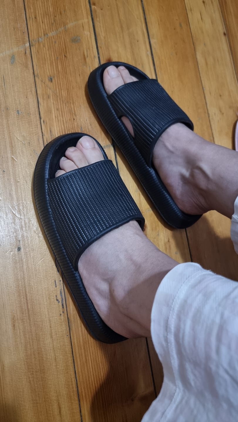 Customer photo review of Pantoufle Orthopédique Cloudly™