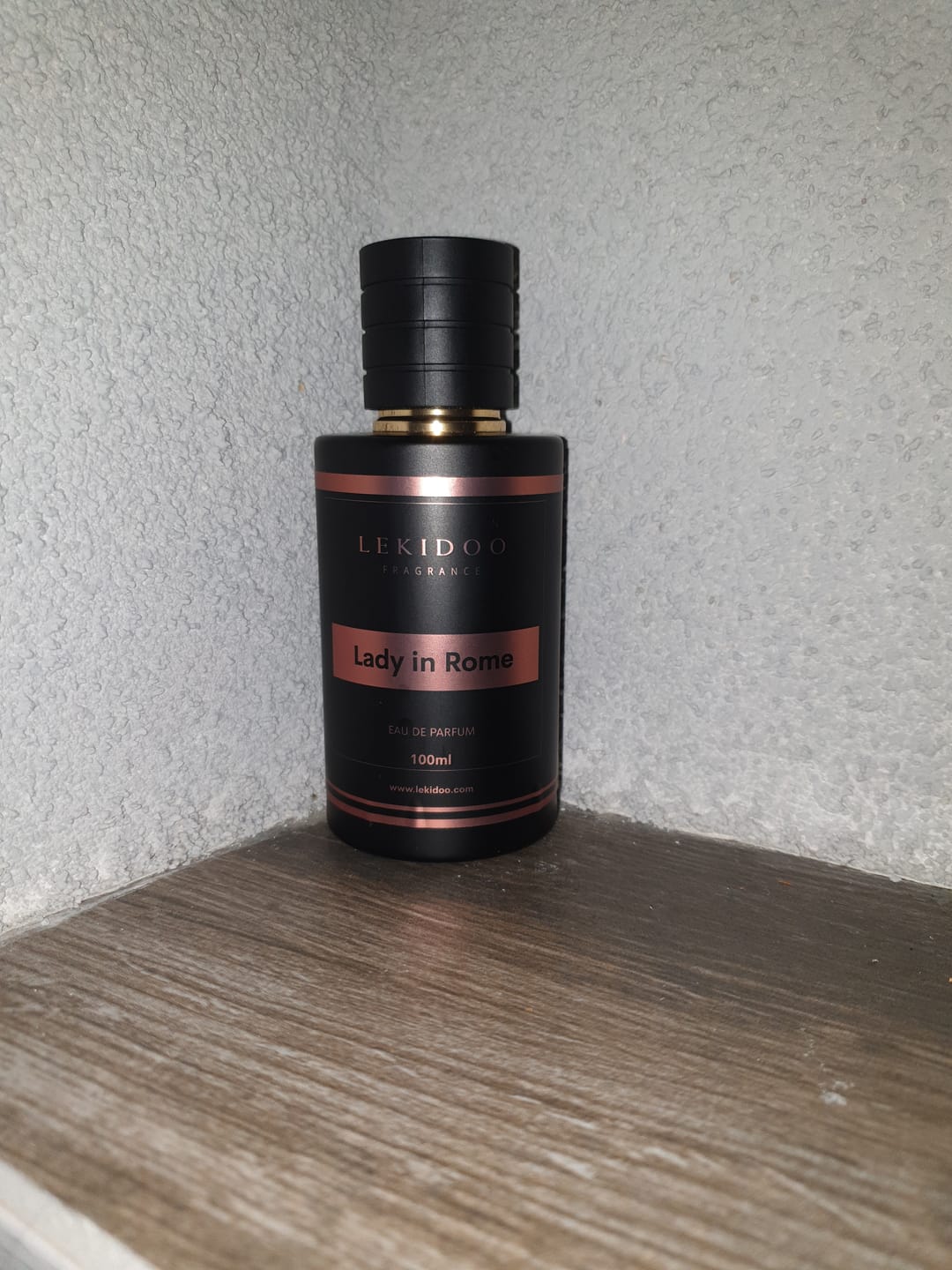 Customer photo review of Lady in Rome