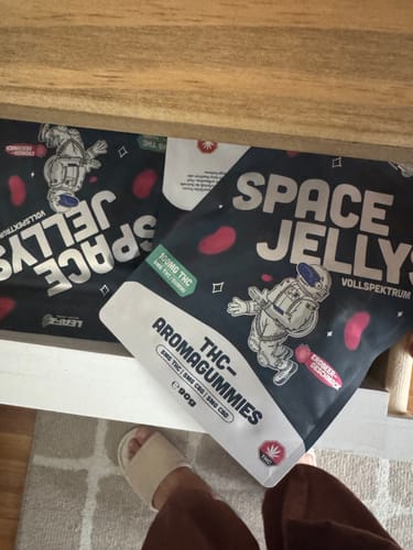 Customer photo review of THC Spacejellies Vollspektrum | 100mg THC | 20 Stk.
