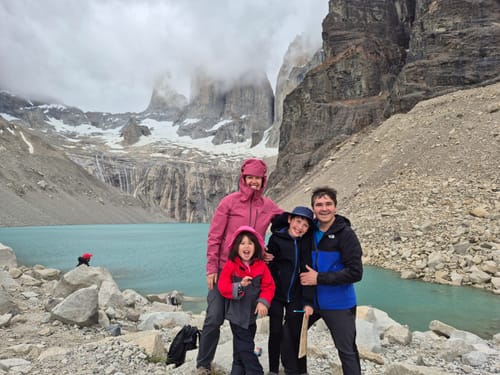 Customer photo review of Zapatilla Versaknit Taupe Unisex