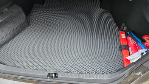 Customer photo review of Mata do bagażnika na wymiar