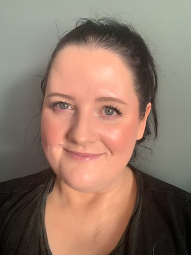 Customer photo review of Mineral Powder Foundation & Kabuki Brush Set