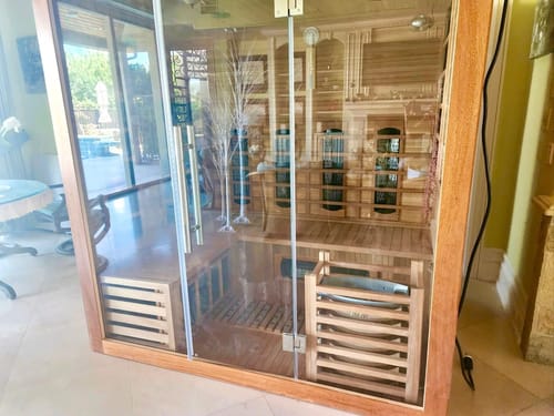 Customer photo review of Smartmak® 4 People Indoor Infrared Sauna - Refresh 4