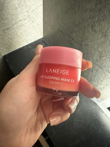 Customer photo review of LANEIGE Lip Sleeping Mask naktinė lūpų kaukė (4 rūšių)