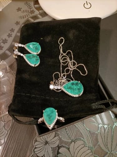 Customer photo review of Luomansi Luxury 925 Sterling Silver Paraiba Tourmaline Gemstone Earrings/Pendant/Necklace/Ring Wedding Jewelry Sets Wholesale