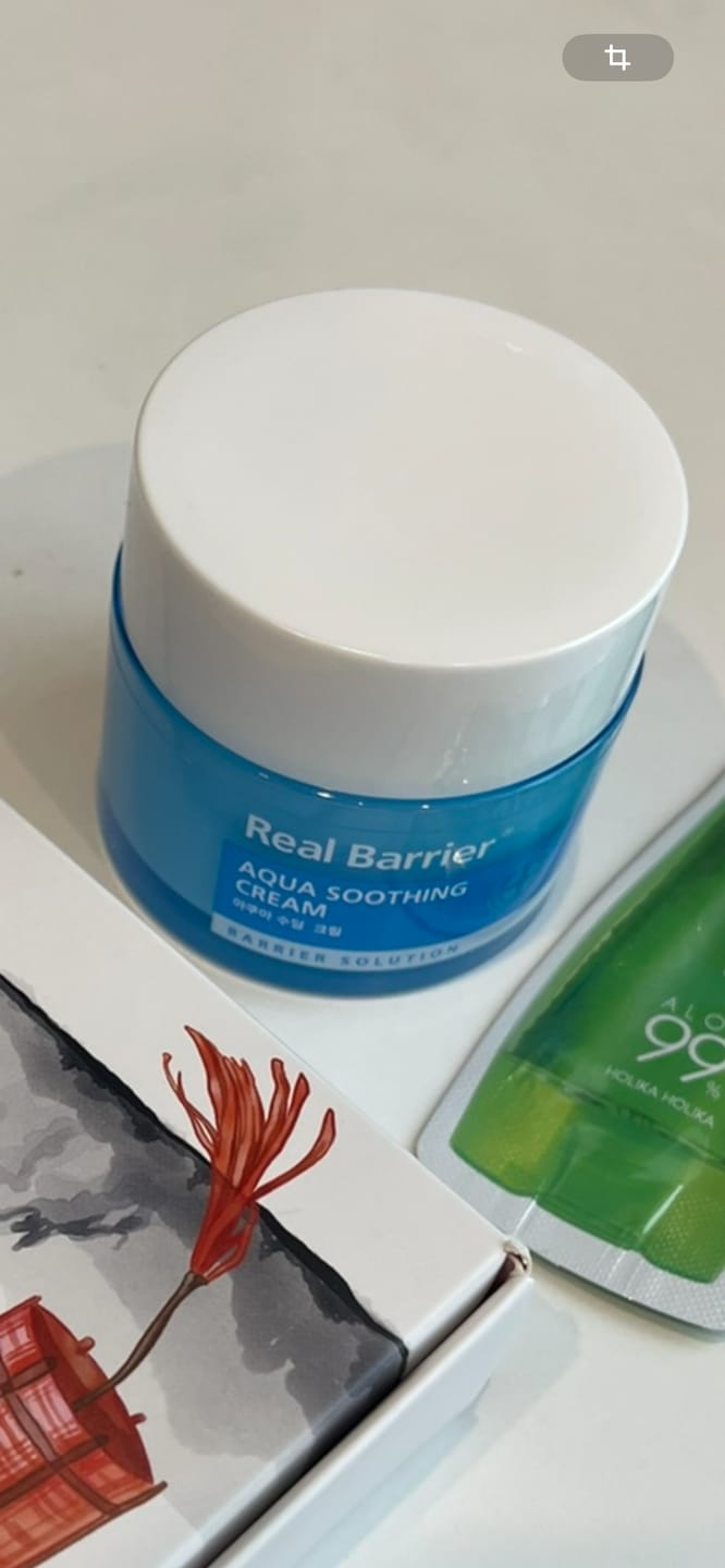 Customer photo review of Lamelārais nomierinošais krēmveida gels Real Barrier Aqua Soothing Cream