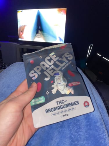 Customer photo review of THC Spacejellies Vollspektrum | 100mg THC | 20 Stk.