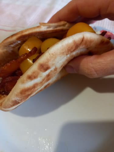 Customer photo review of Traditional Greek Pita Bread – 10 Soft Rounds (16 cm) | Vegetarian-Friendly