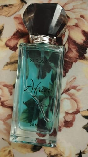 Customer photo review of Afreen  A Timeless Elegance