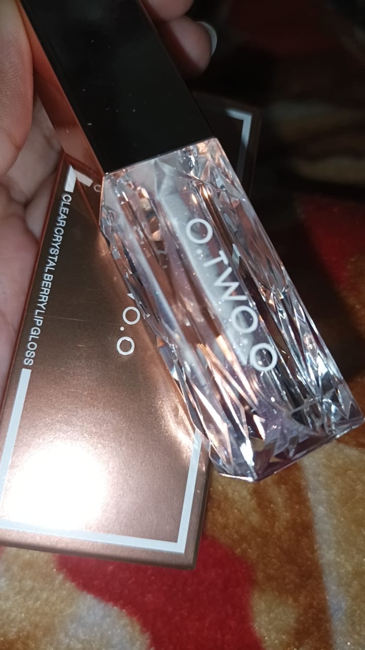 Customer photo review of O.TWO.O CLEAR CRYSTAL BERRY LIP GLOSS