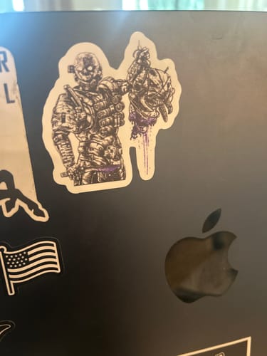 Customer photo review of Head Hunter (Sticker)