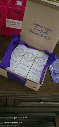 Customer photo review of Kit 3 Perfumes para cabello