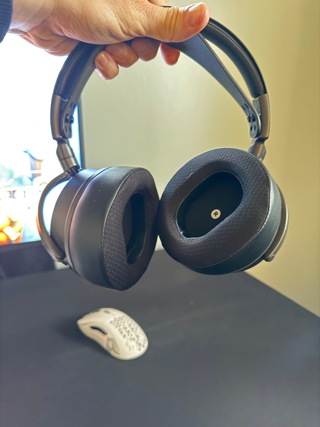 Customer photo review of Audeze Maxwell Earpads - WC FreeZe Cooling Gel