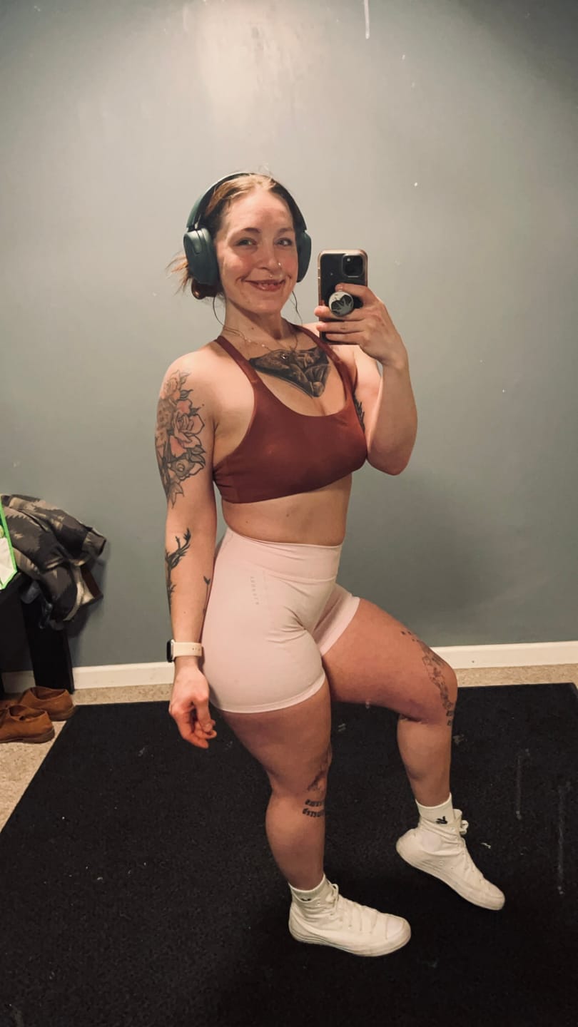 Customer photo review of W161 Elevate shorts 5"