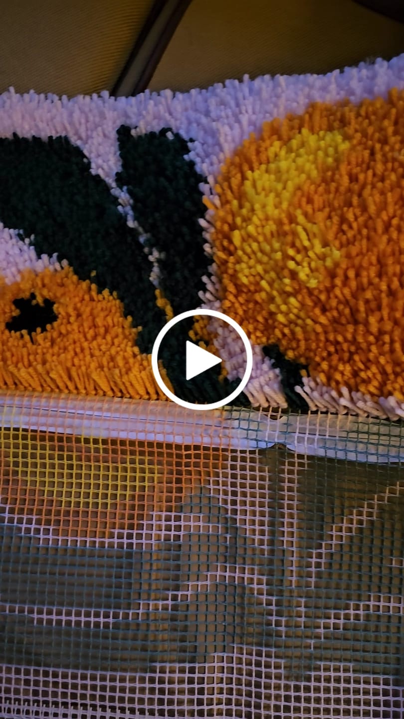 Customer video review of A Bounty of Oranges Latch Hook Cushion Kit