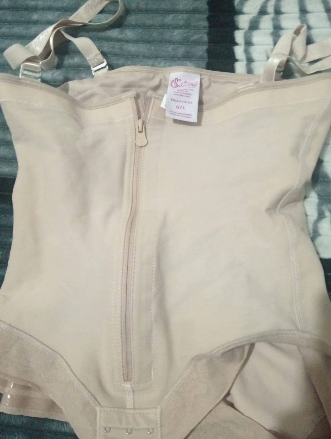Customer photo review of BODY FAJA SALOMÉ CACHETERO CON TIRANTES 100% COLOMBIANO CON PANTY DE ENCAJE Y ESPALDA ALTA