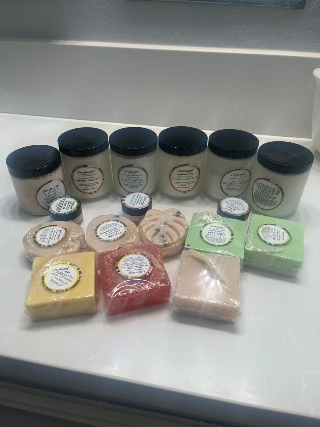 Customer photo review of MONSTERA Leaf Exfoliating Vegan Soaps 3oz