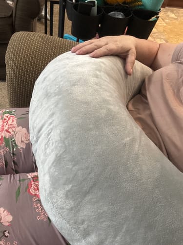 undefined review of Regular Pillows image 1 out of 1