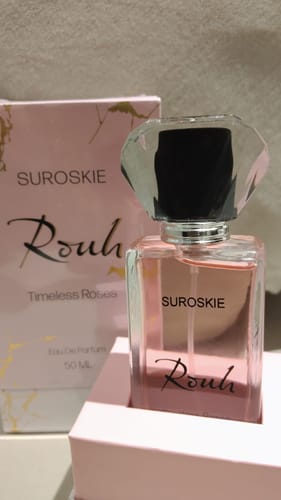 Customer photo review of Rouh : Embrace Elegance and Allure