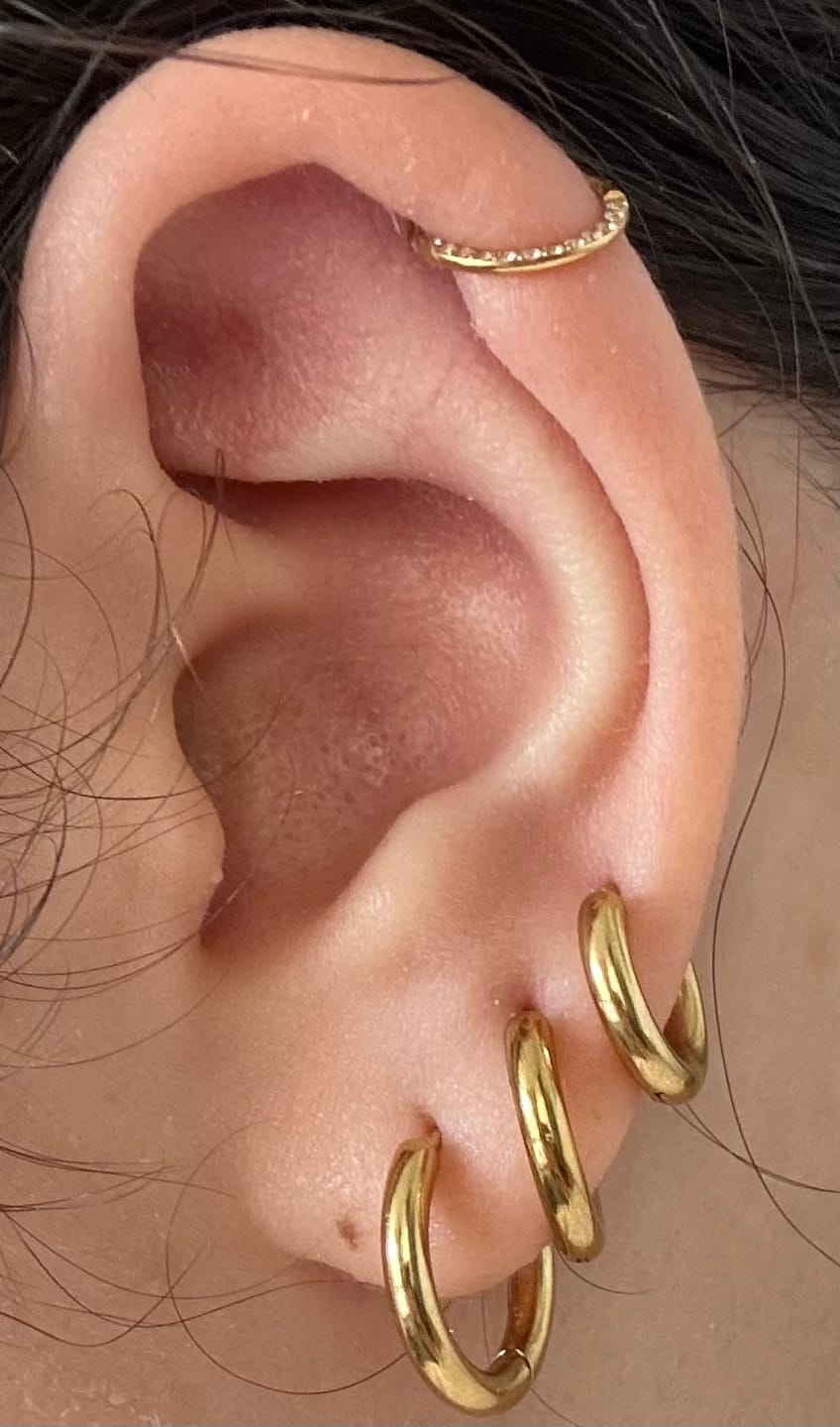 Customer photo review of Crystal Clicker Piercing | Titan