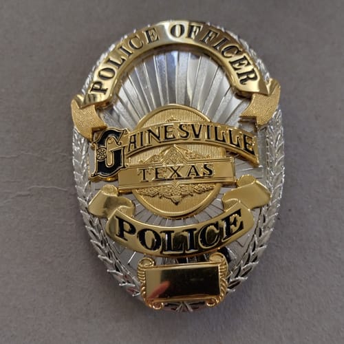 Customer photo review of US Gainesville Texas Police Officer Badge