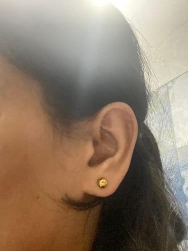 Customer photo review of Plain Ball Stud Earrings