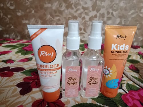 Customer photo review of Rose Water - 100ml