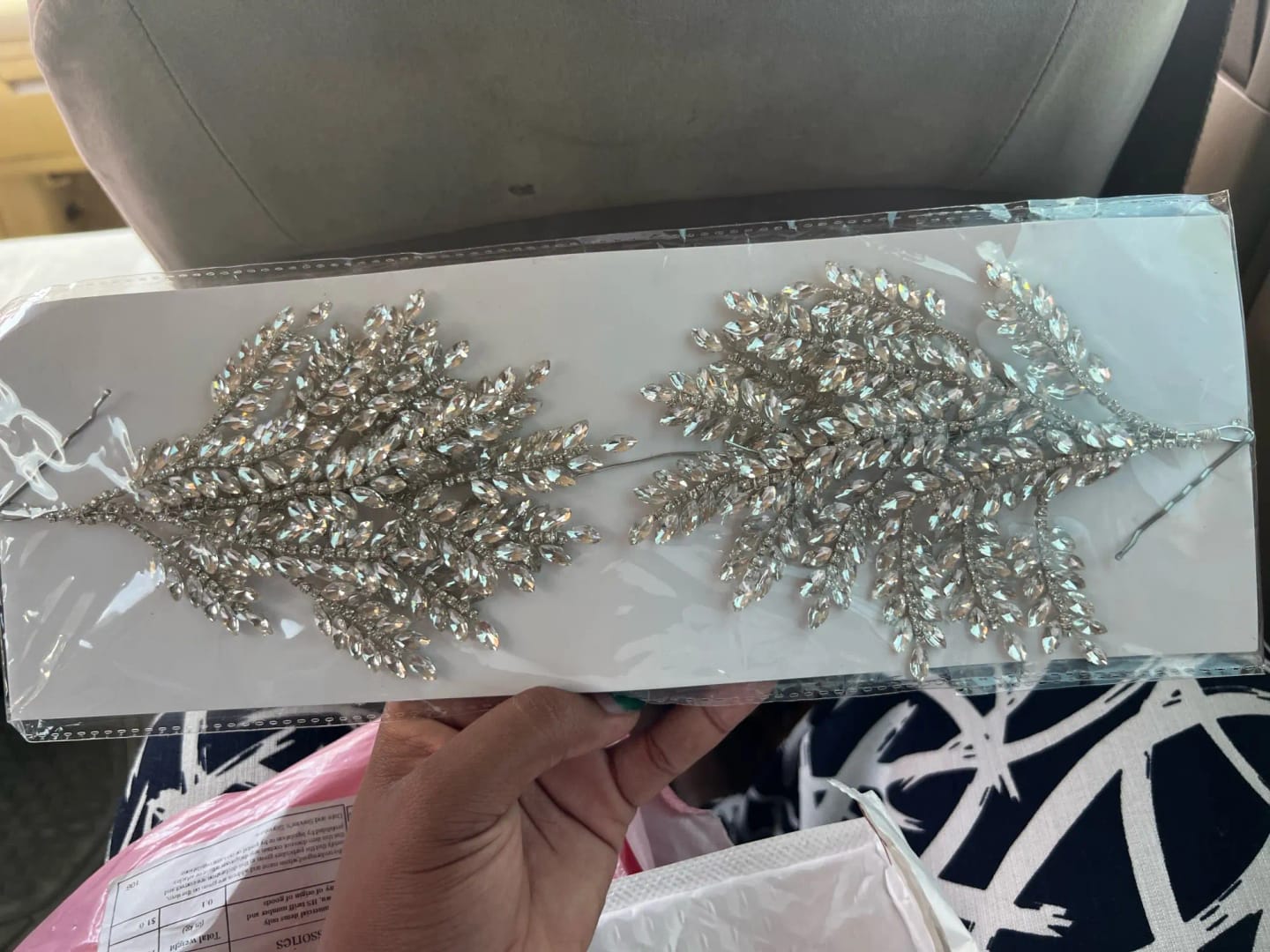 Customer photo review of Rhinestone Bridal Headband Tiara With Geometric Crystal Setting And Sparkling Crystals — Silver | KIMLUD