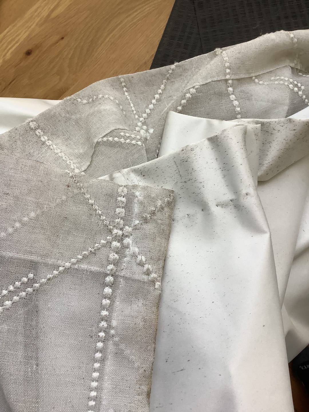 Customer photo review of Curtain Wizard Instant Mould & Mildew Remover