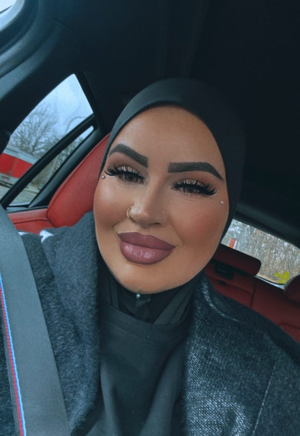 Customer photo review of ARIANNA | MILK GRAY