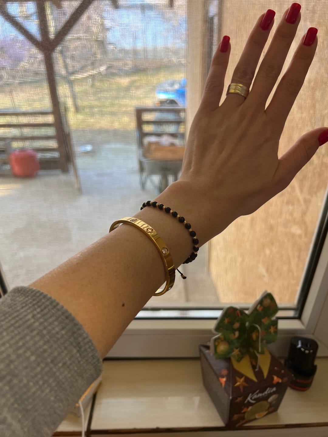 Customer photo review of Bratara Love - Auriu