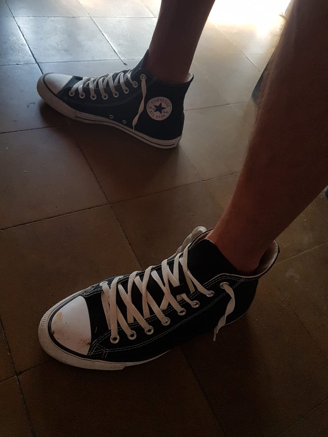 Customer photo review of Zapatillas Converse Chuck Taylor Hi Negro