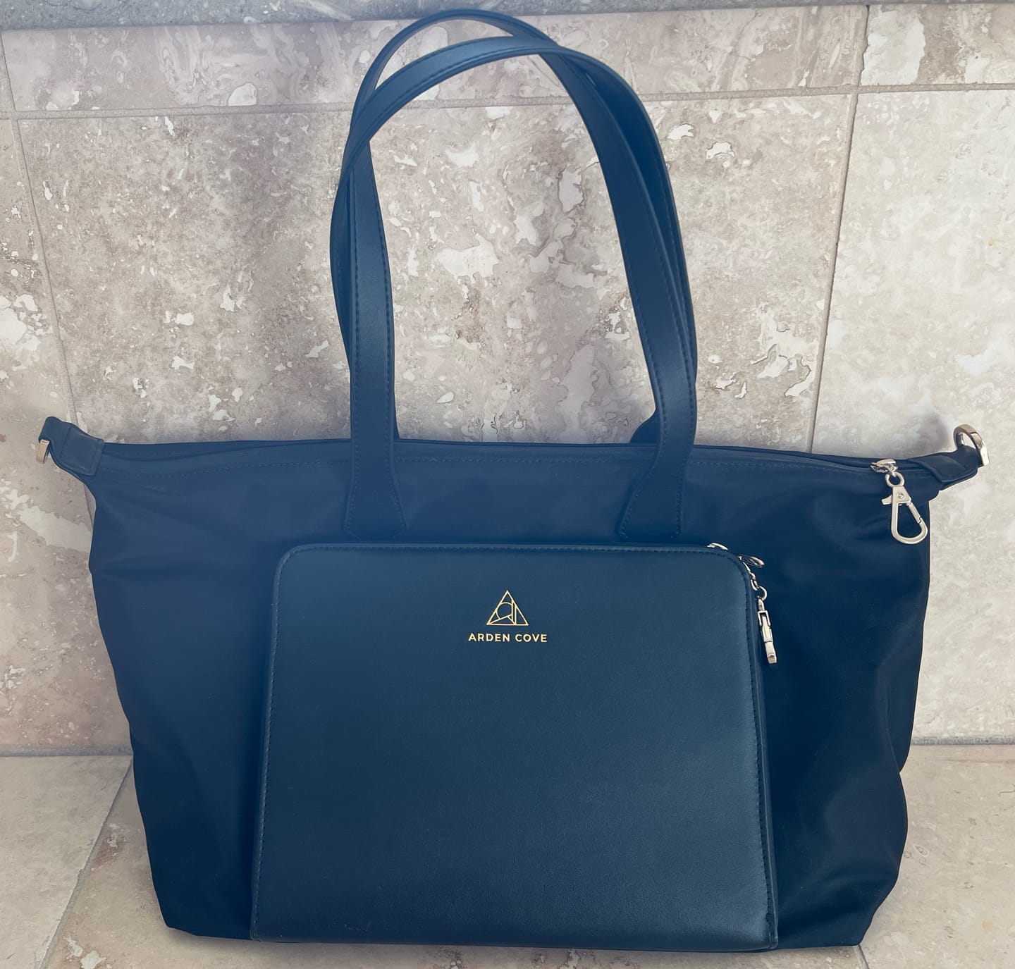 Customer photo review of Victoria Tote