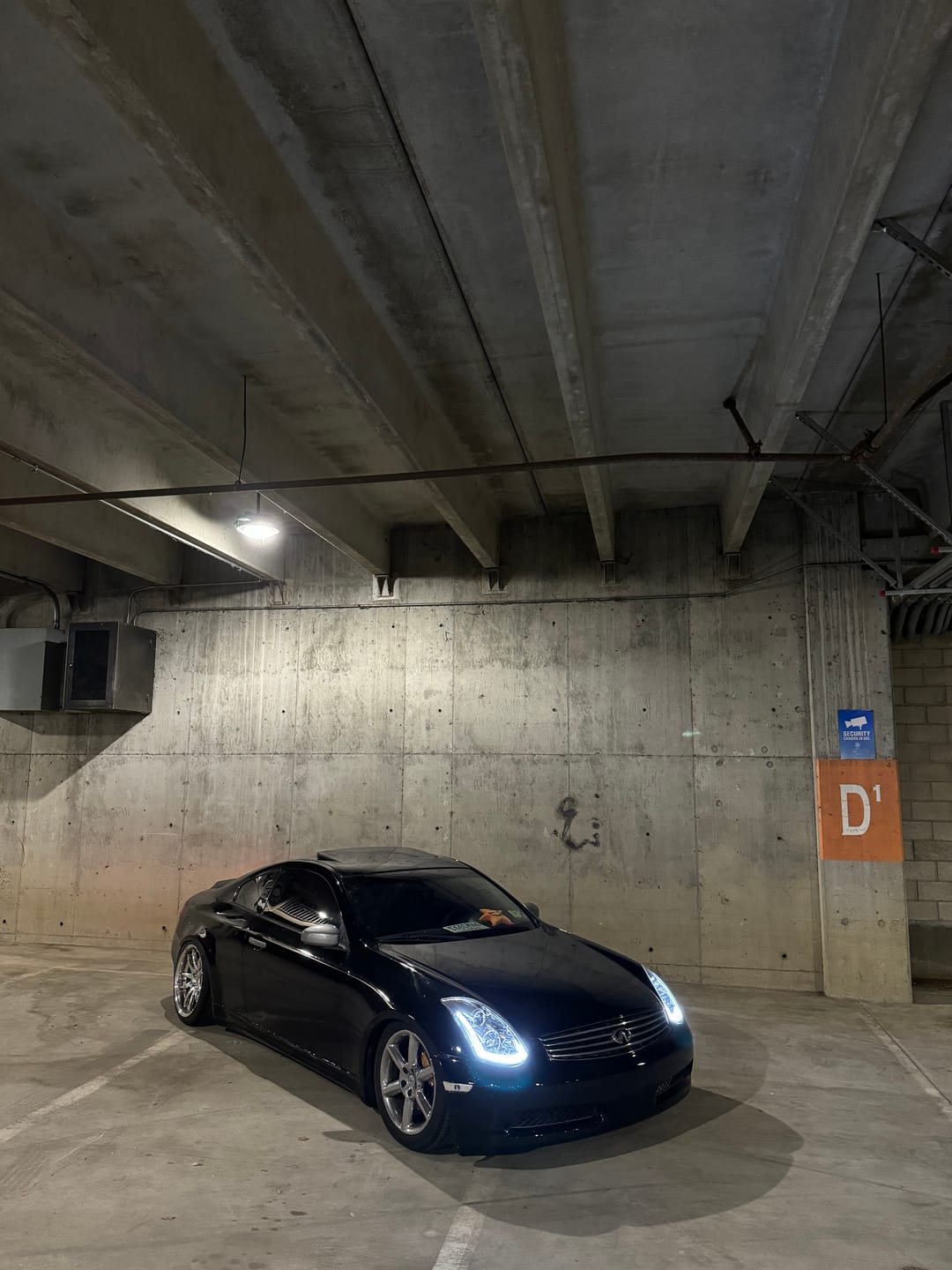 Customer photo review of High Glossy Paint Black Vinyl Wrap