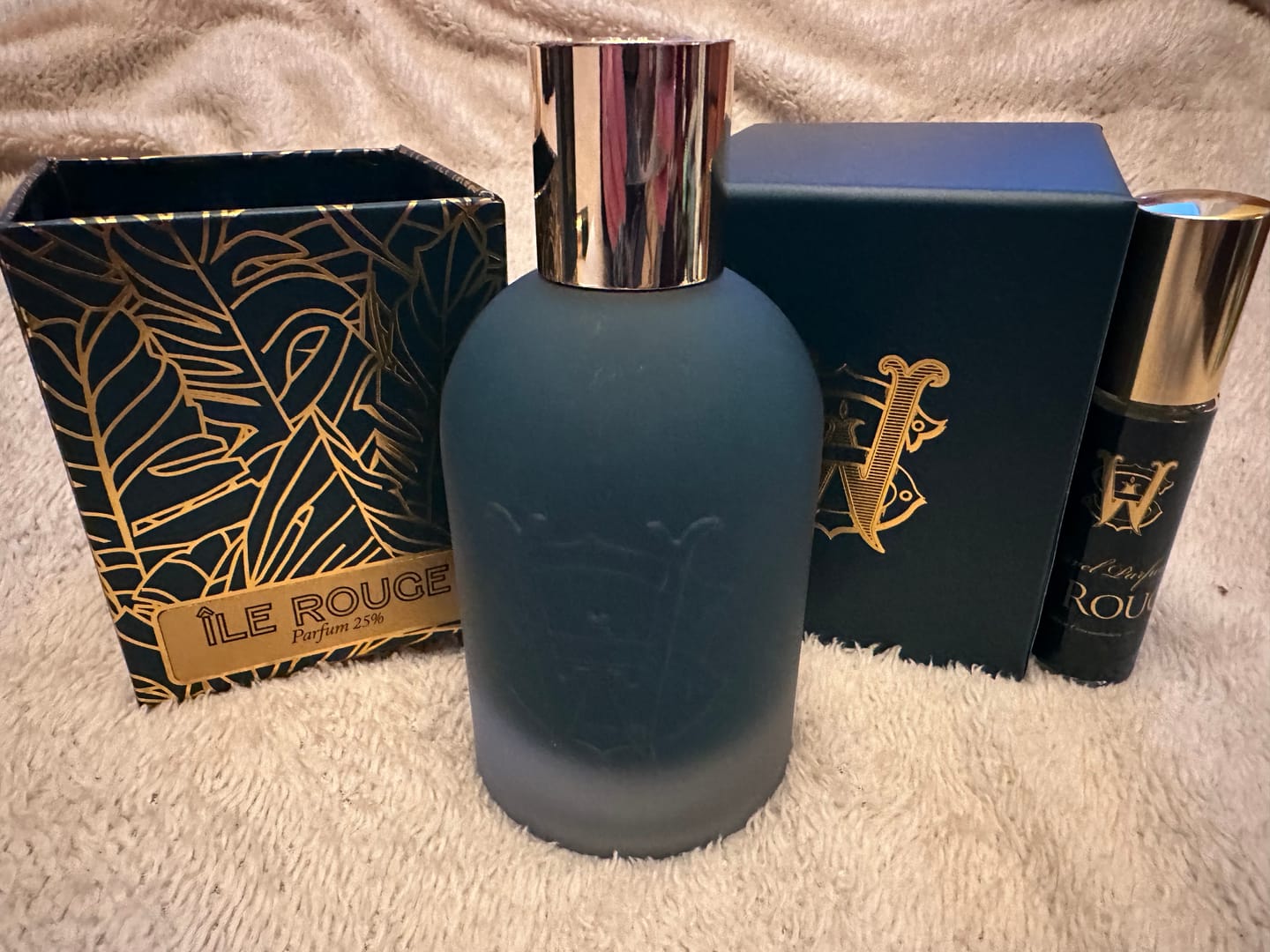 Customer photo review of Ile Rouge