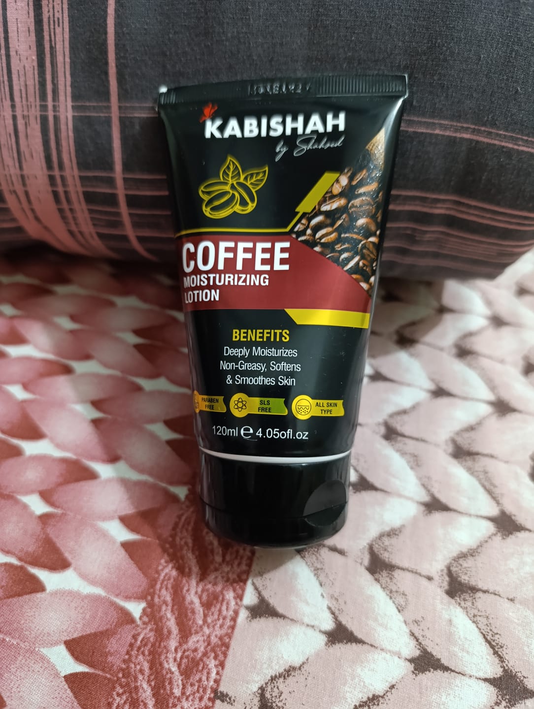 Customer photo review of Coffee Moisturizing Lotion - Intense Hydration & Smooth Skin