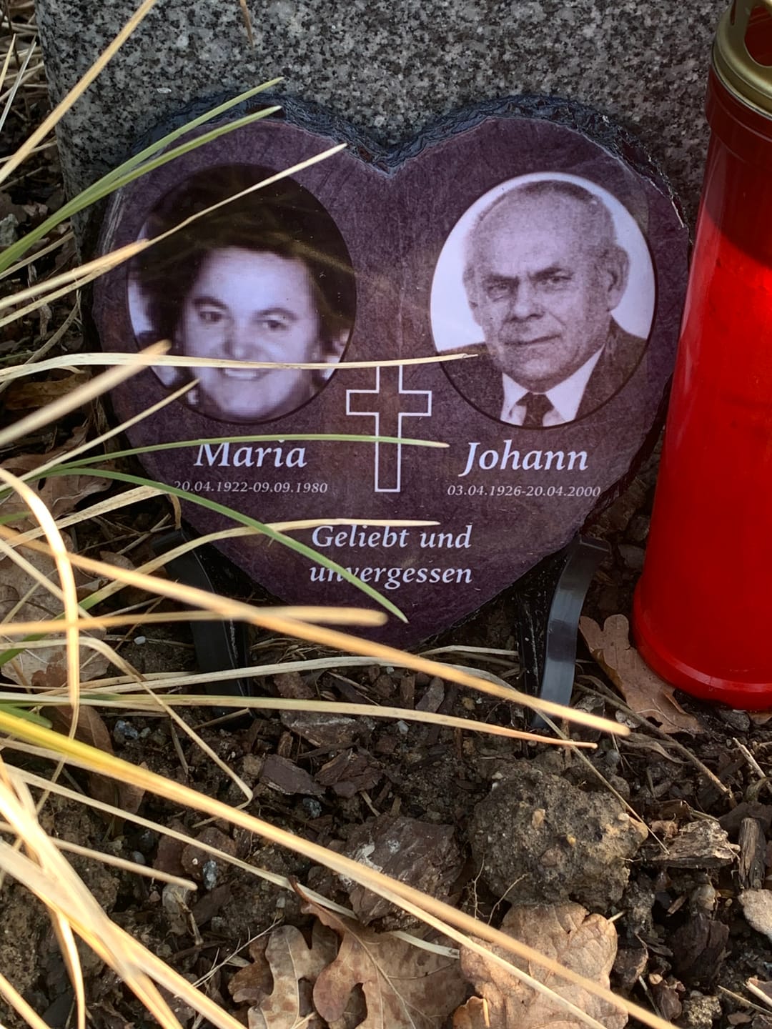 Customer photo review of Unsere Schutzengel - Personalisiertes Trauer Schieferherz für 2 Personen