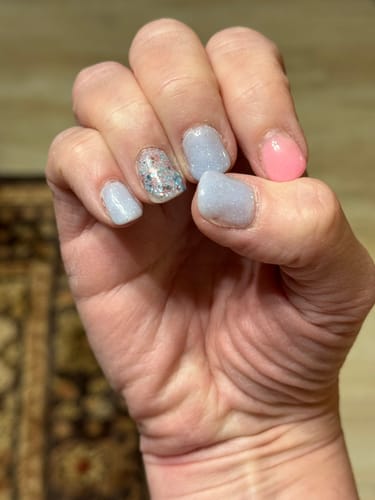 Customer photo review of D1166 Marsha's March Glitter Dip Powder