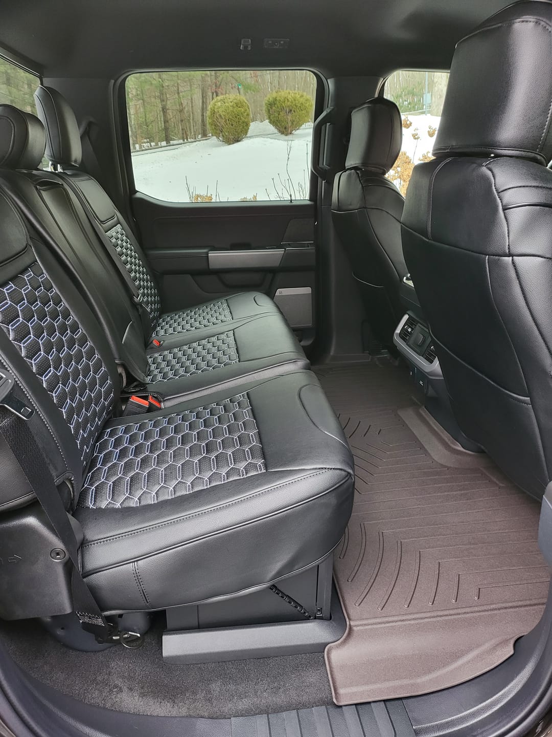 Customer photo review of 2021+ Ford F-150 / 23+ F-250 F-350 Custom Seat Covers