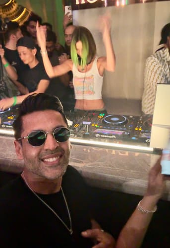 Customer photo review of Zeal | Black Round Sunglasses MG3770