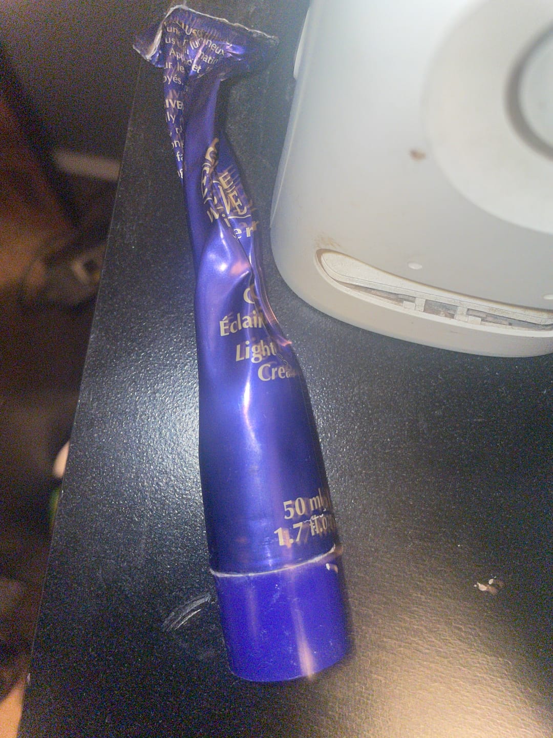 Customer photo review of Fair and White Exclusive Whitenizer Lightening Cream - 50ml / 1.7 fl oz