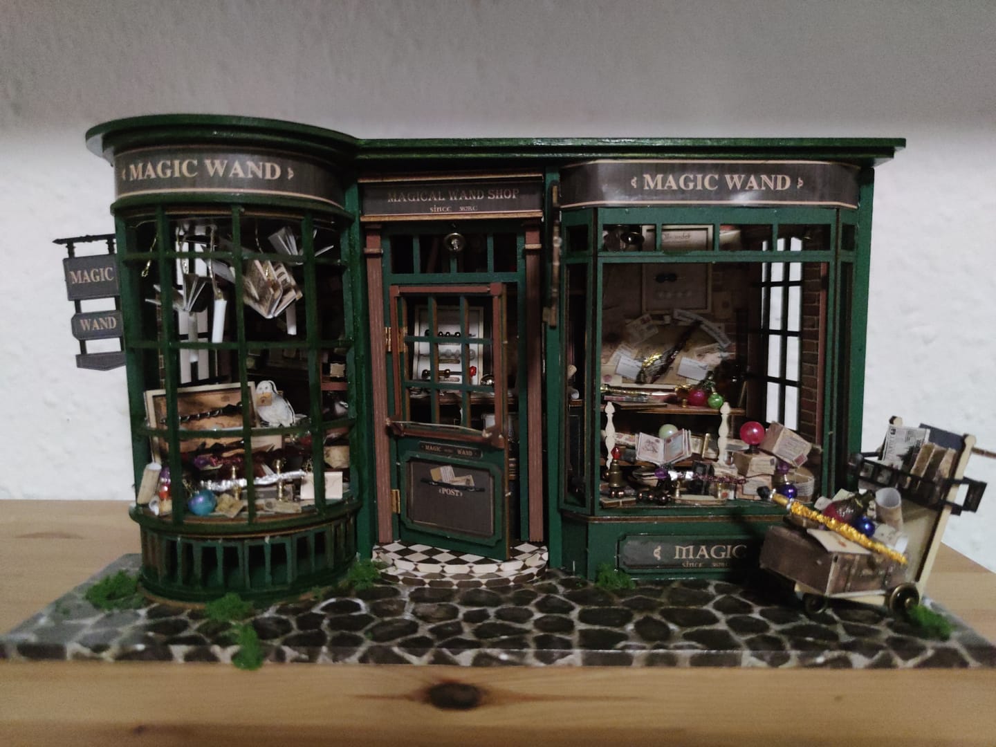 Customer photo review of Casa Miniatura - Magic Wand Shop