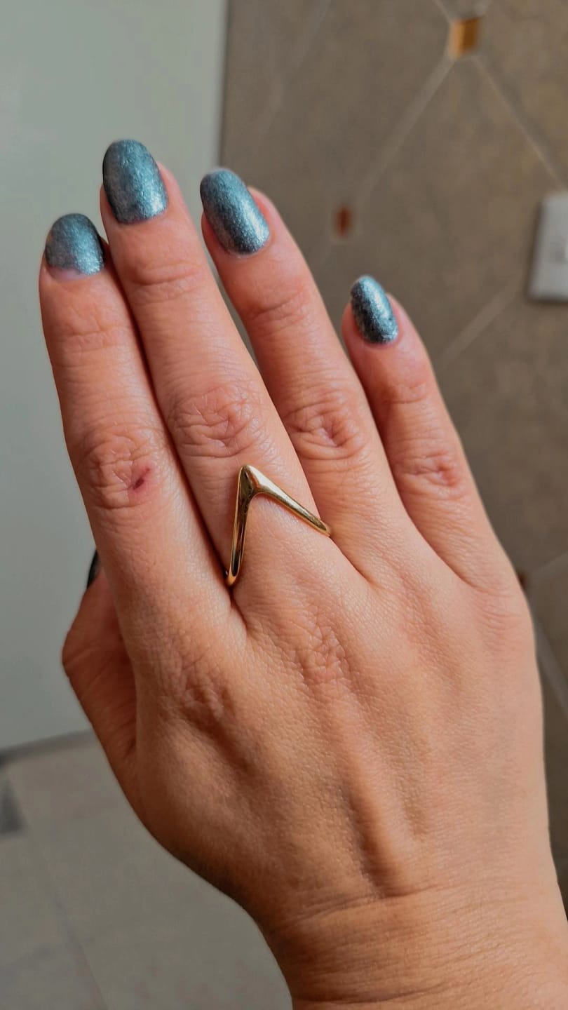 Customer photo review of Anillo Vera