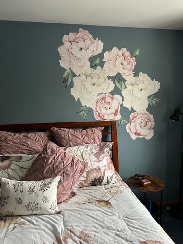 Customer photo review of Peony Wallstickers