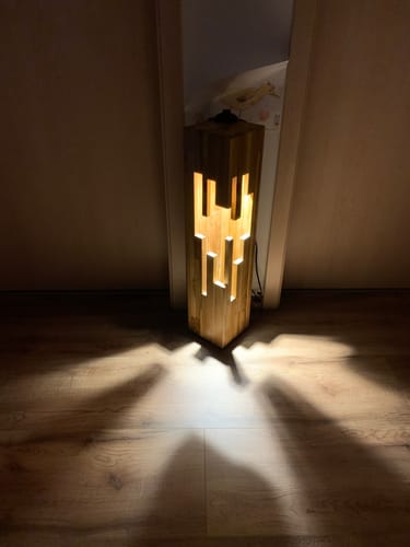 Customer photo review of STALAKTIT Holz Säule LED Beleuchtung